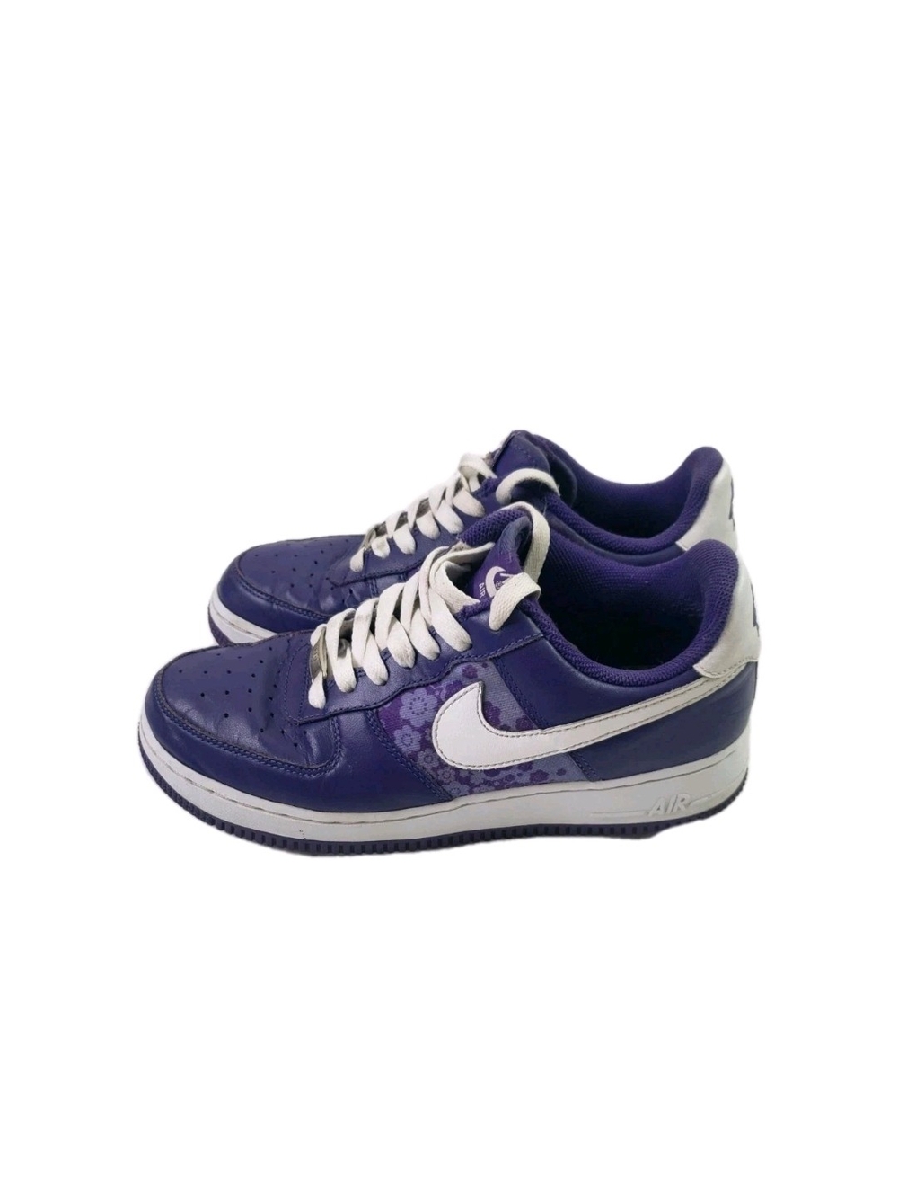 Nike Air Force 1 Purple and White Low-Top Sneakers Size 6